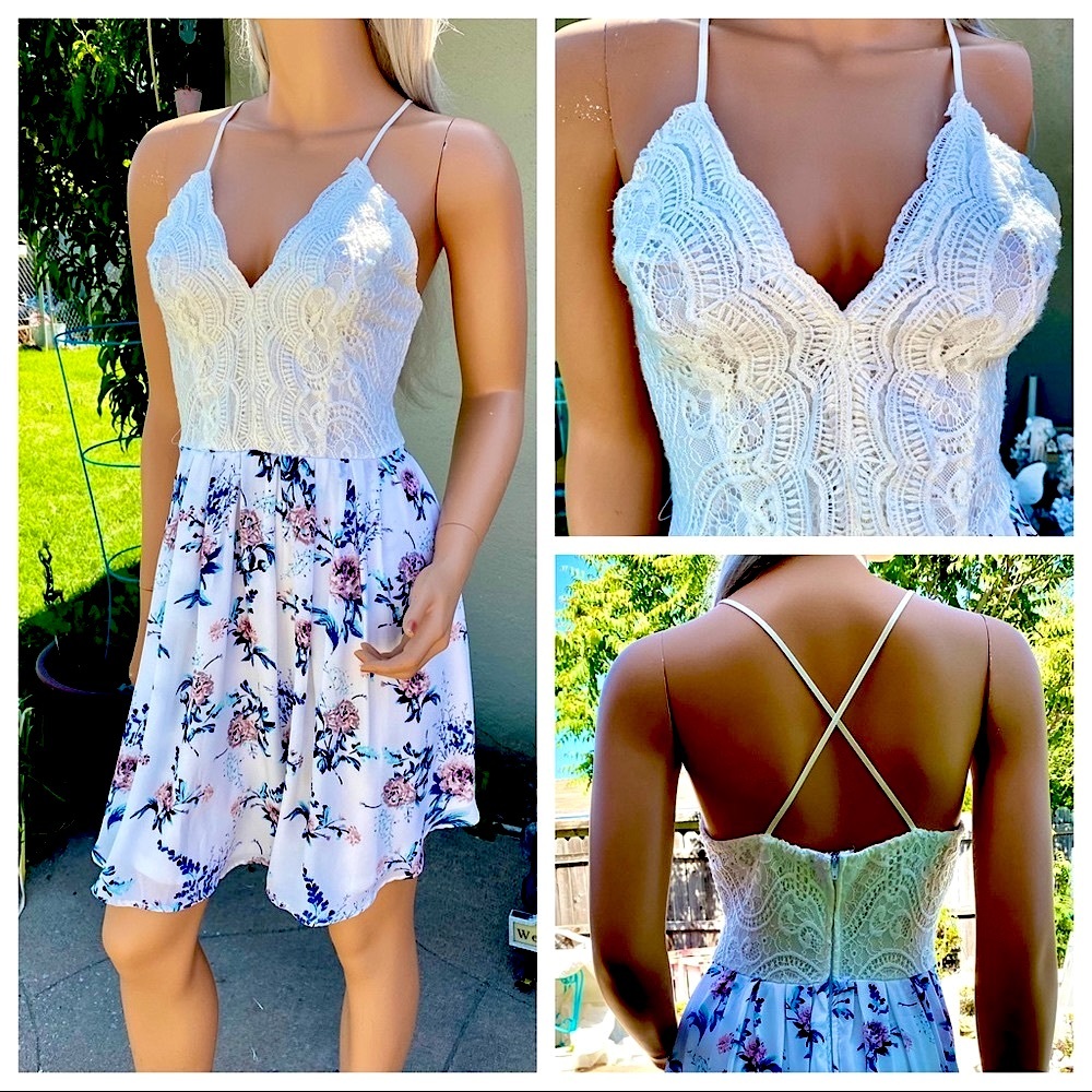 ❤️ RARE VTG Charlotte Russe Lace Crochet Bodice Floral Print Flowey …